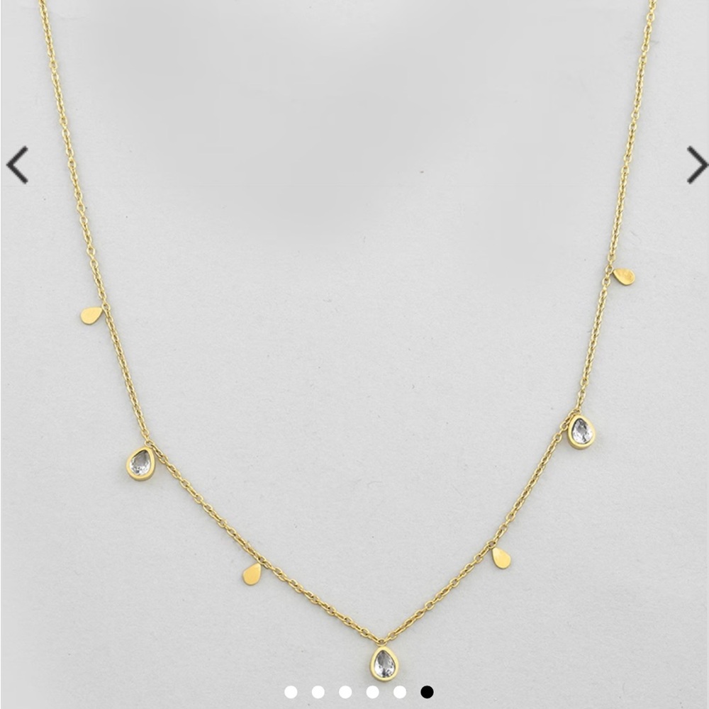 Delicate drop diamond necklace